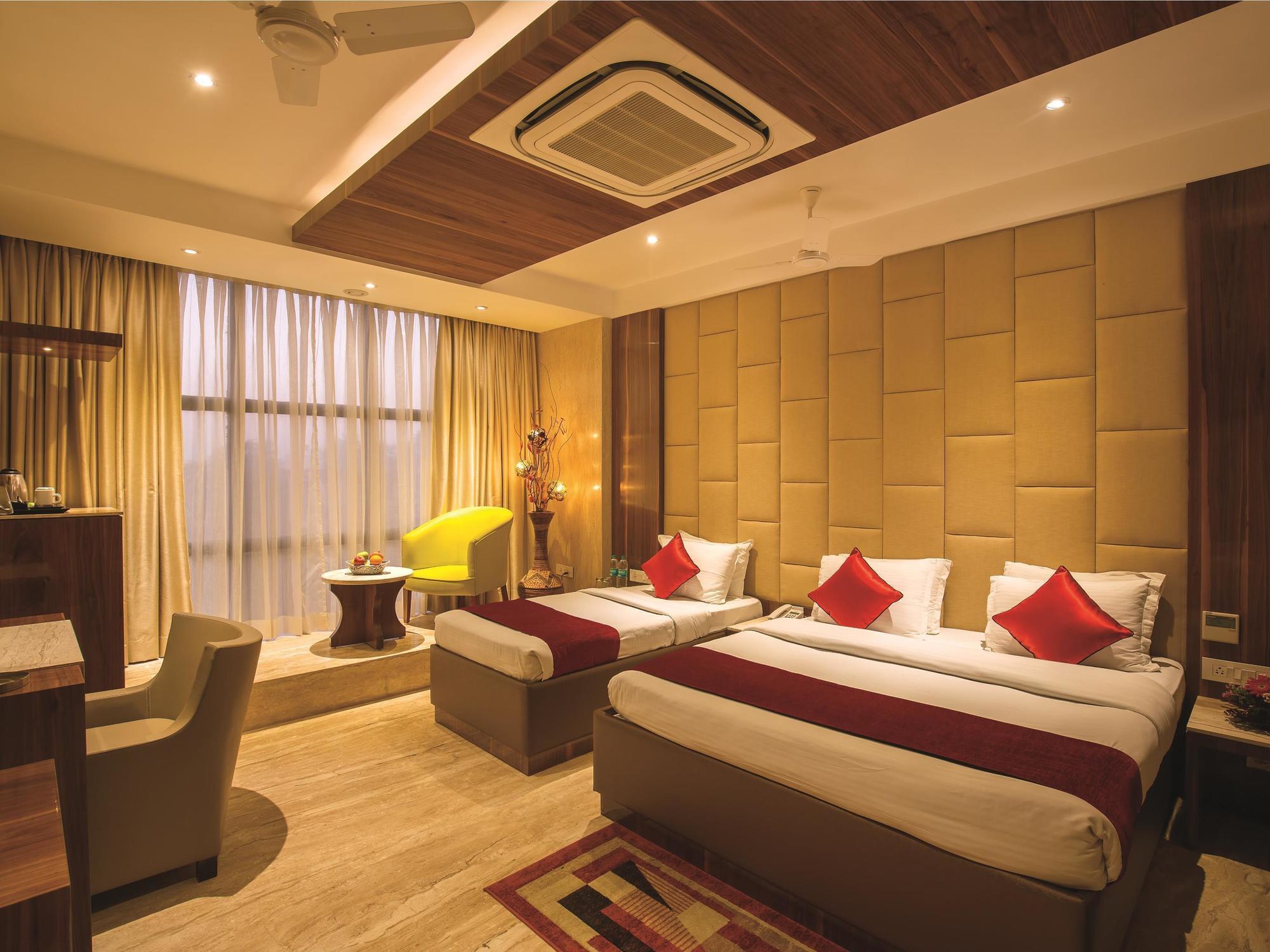 אג'מר Hotel Embassy By Akupara מראה חיצוני תמונה